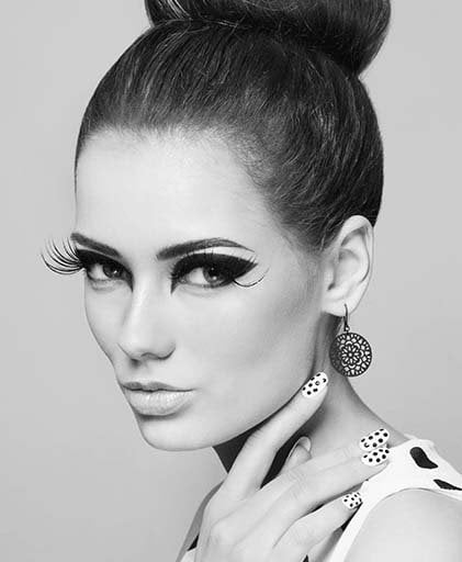 Get the Look: 1960s Lashes | Makeup.com