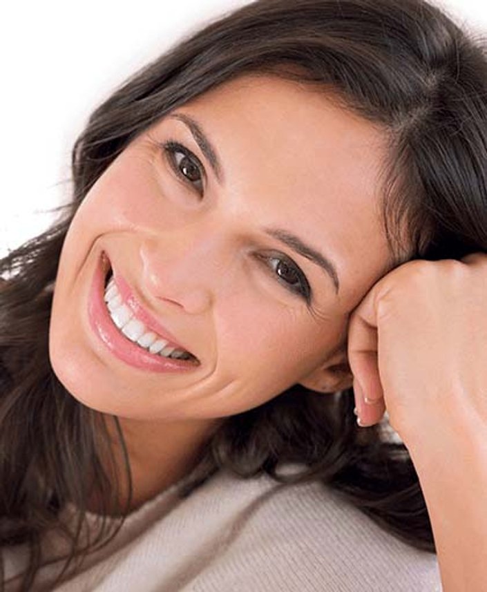 How to Choose the Right Makeup for Medium Skin Tones