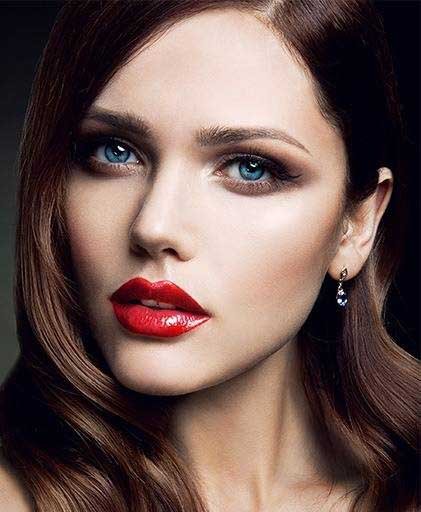 How to Wear Red Lipstick on Your Wedding Day