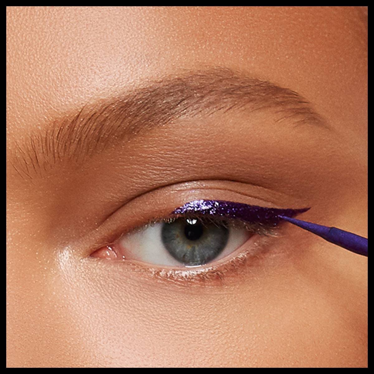 How to wear graphic eyeliner: 4 Beauty Panel tips for mastering