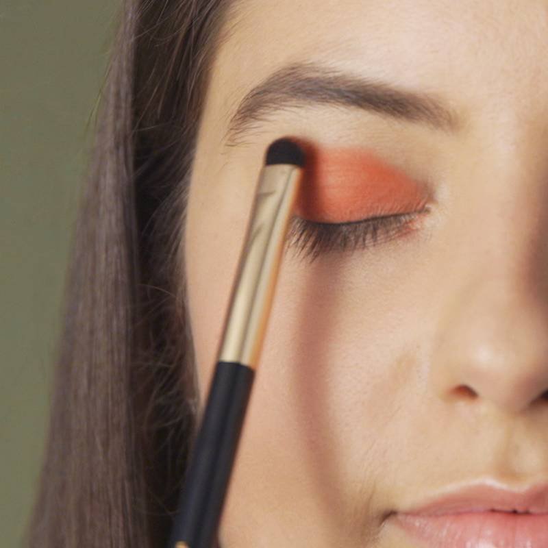 Graphic Eye Makeup Video Tutorial | Makeup.com