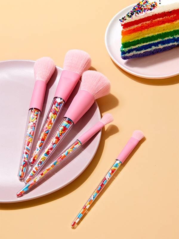 sephora-museum-of-ice-cream-makeup-brushes