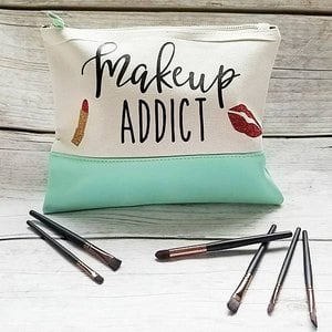 IfYou’reMakeupObsessedandYouWanttheWorldtoKnow