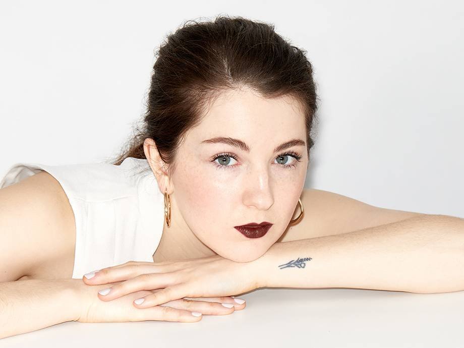 5 Best Dark Lipsticks for Pale Skin That Won’t Totally Wash You Out