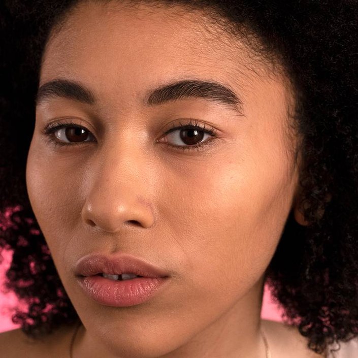 How to Fill In Your Brows Like an Influencer