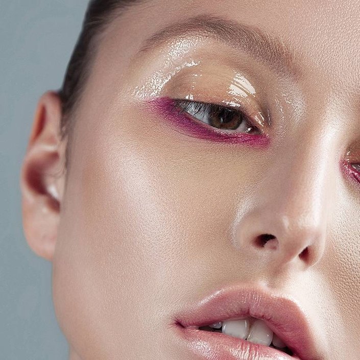 Beauty Q&A: How Do I Wear Eyeshadow On My Lower Lash Line?