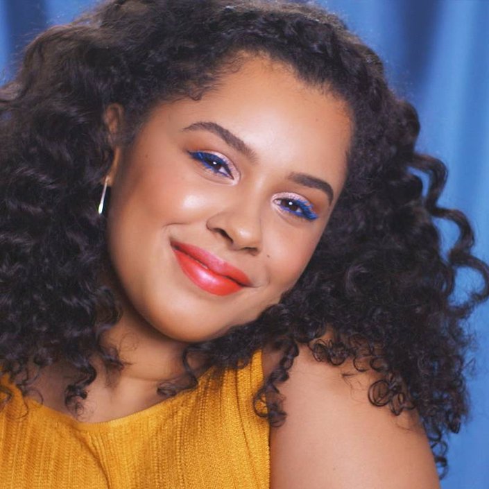 This Longwear Makeup Tutorial is Made for Spring Break