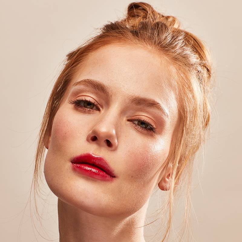 How to Get the Blurred Lip Trend Right