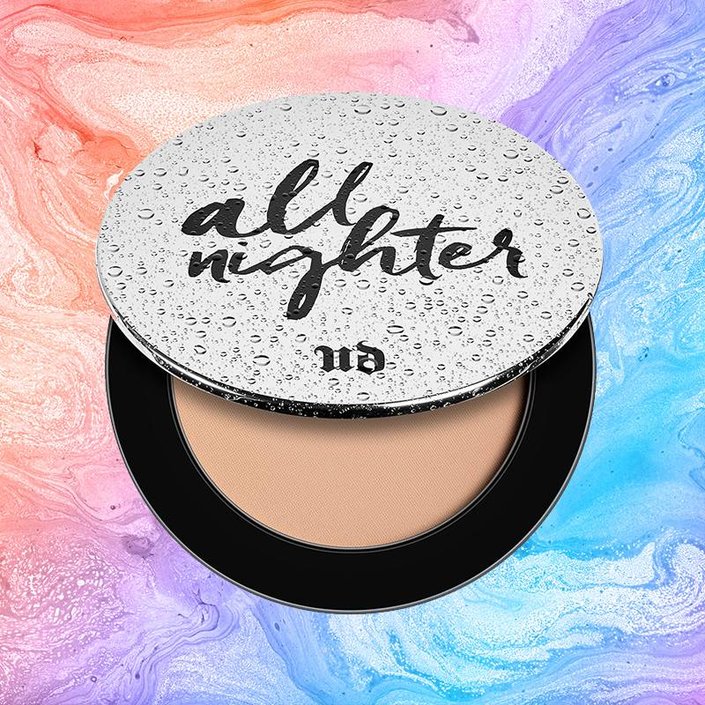 The New Urban Decay Setting Powder Will Make Your Foundation Basically Everything-Proof