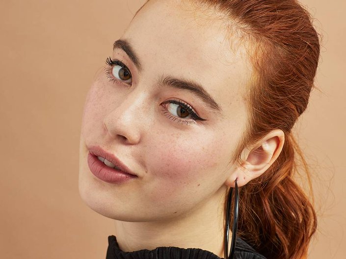 6 Best Black Felt Tip Eyeliners for Achieving a Perfect Cat Eye Every Time