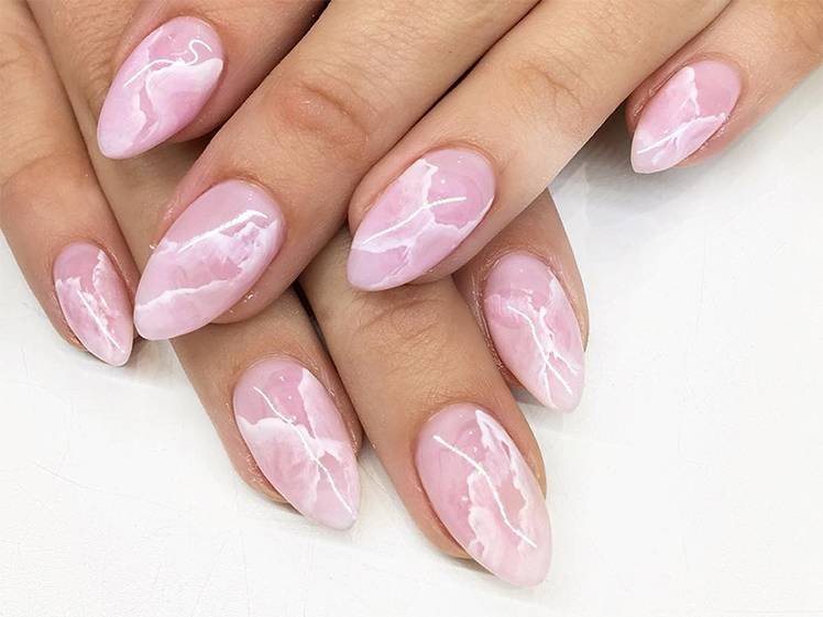 7 Acrylic Nail Looks For Fall You’ll Want To Copy ASAP