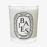 candles-to-make-your-vanity-feel-cozy