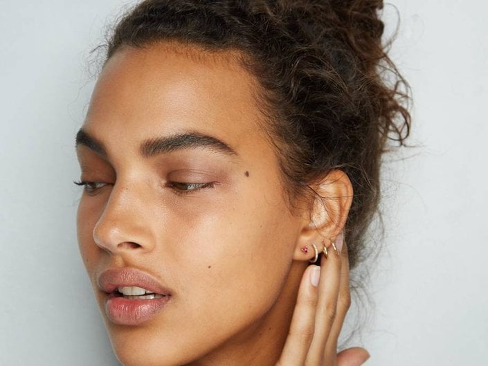 Beauty Q&A: Is Liquid Or Powder Foundation Better?