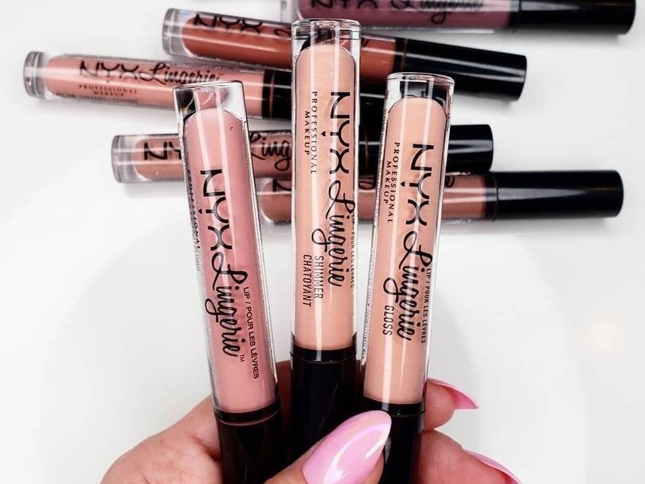Redditor Hack For Natural Blush Using Lipstick Makeup Com
