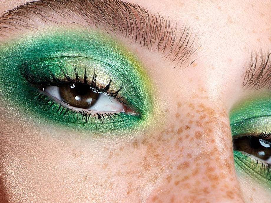 St. Patrick's Day Green Makeup Tutorials | Makeup.com | Makeup.com