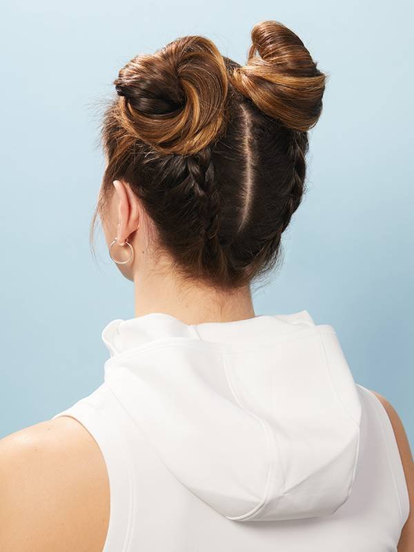 gym-hairstyle-ideas-space-buns