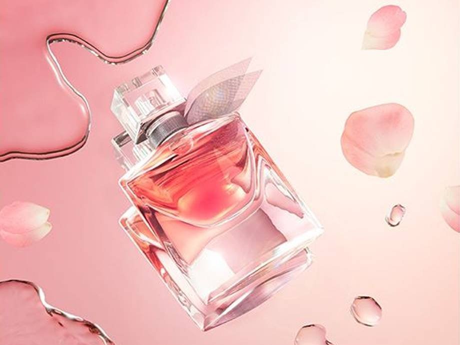 Shopping For a New Fragrance? Here’s How to Get a Free Lancôme Sample Set With It