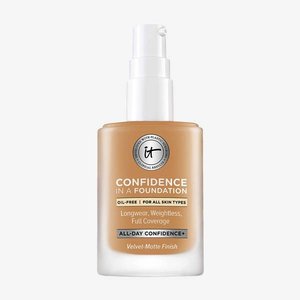 IT Cosmetics Confidence in a Foundation