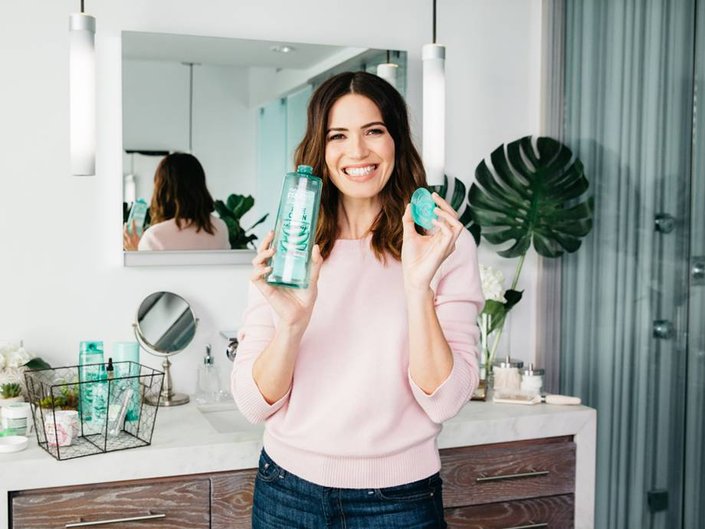 6 Earth Day Beauty Initiatives That Make Loving the Planet Fun