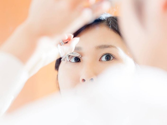 How to Curl Short, Straight Lashes (Because It’s Totally Possible!)