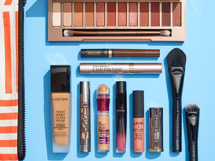 Regelmæssighed horisont Henfald We rounded up every product you need to build your first makeup kit — from  what foundation to use, to blush, highlighter, mascara, and lipstick — and  everything else in between. | Makeup.com