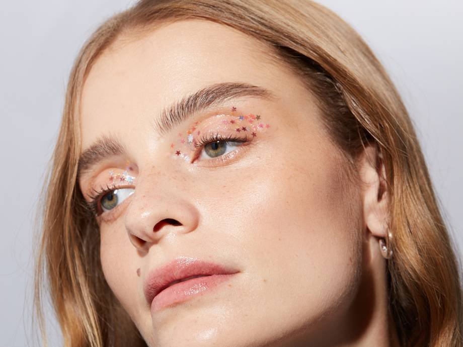 This Starry-Eye Makeup Tutorial Is So Much Easier Than it Looks