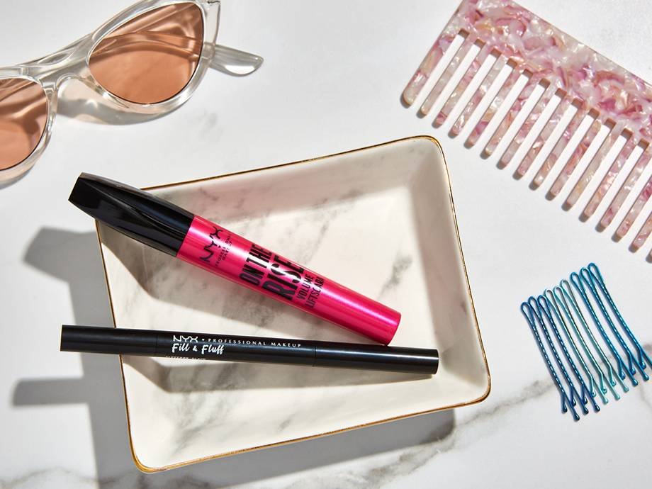 This NYX Mascara and Brow Combo Is the Fall Eye Makeup Mood Everyone Needs