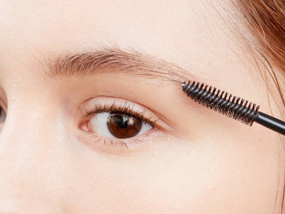 What Is a Makeup Spoolie Used For?