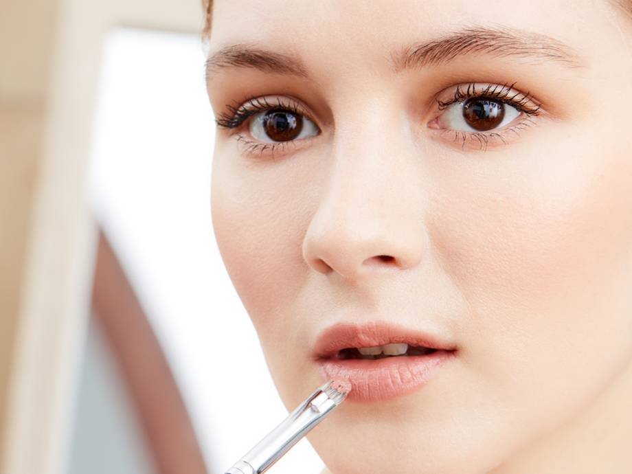 How To Fix Dry Peeling Lips Makeup Com