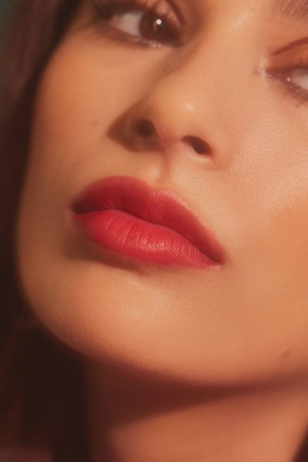 How to Do the Blurred Lip Look