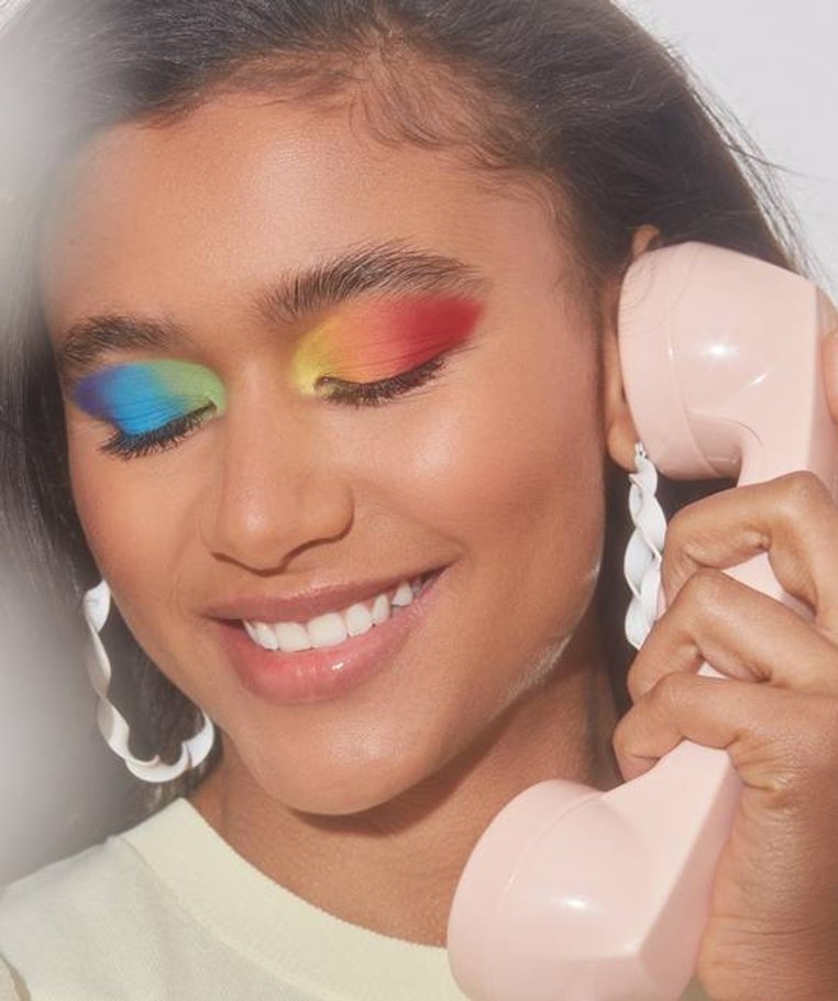 Rainbow Gradient Eyeshadow Tutorial Makeup Com