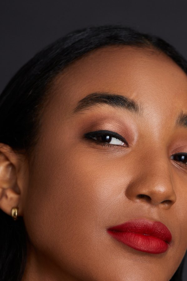 How to Conceal Every Type of Breakout, Including Big Stress Pimples