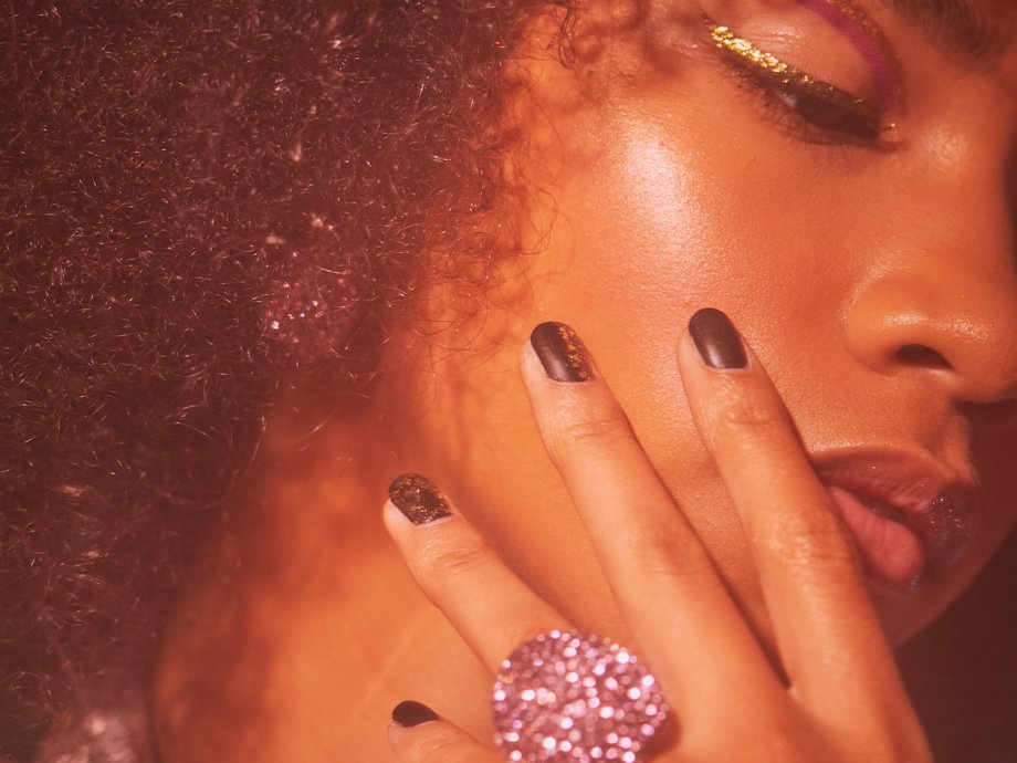 The Right Way To Take Off Press On Nails Makeup Com