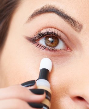 What Is E Girl Makeup Makeup Com What Is E Girl Makeup Makeup Com