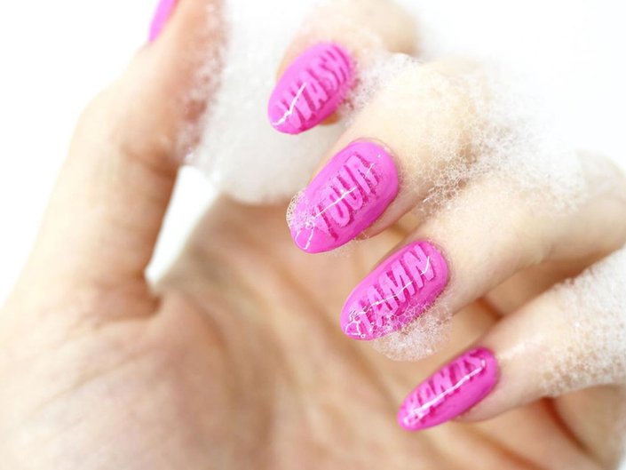 corona nail art