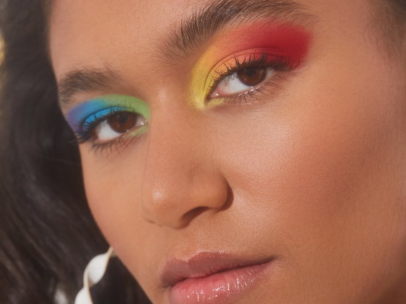 Rainbow Pride Makeup Ideas To Rock At Home This Year Makeup Com Bekijk onze james charles makeup selectie voor de allerbeste unieke of custom handgemaakte items uit onze oogschaduw shops. rainbow pride makeup ideas to rock at