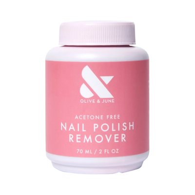 The Best Nail Polish Remover Pads, According to Our Editors 
