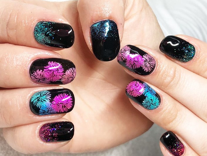 firework-nail-art