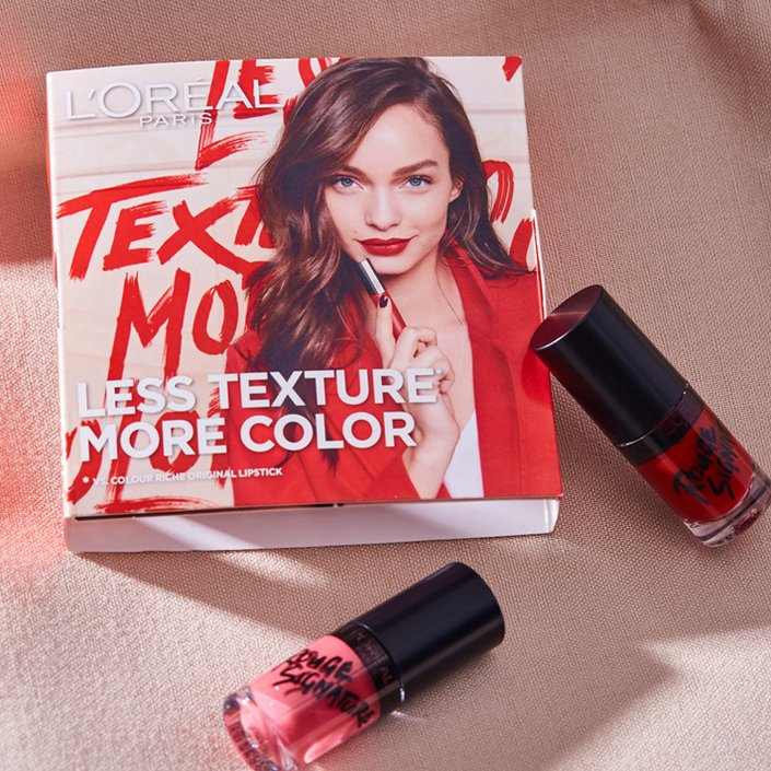 L’Oréal Paris Rouge Signature Matte Lip Stain and a L'Oréal Paris book