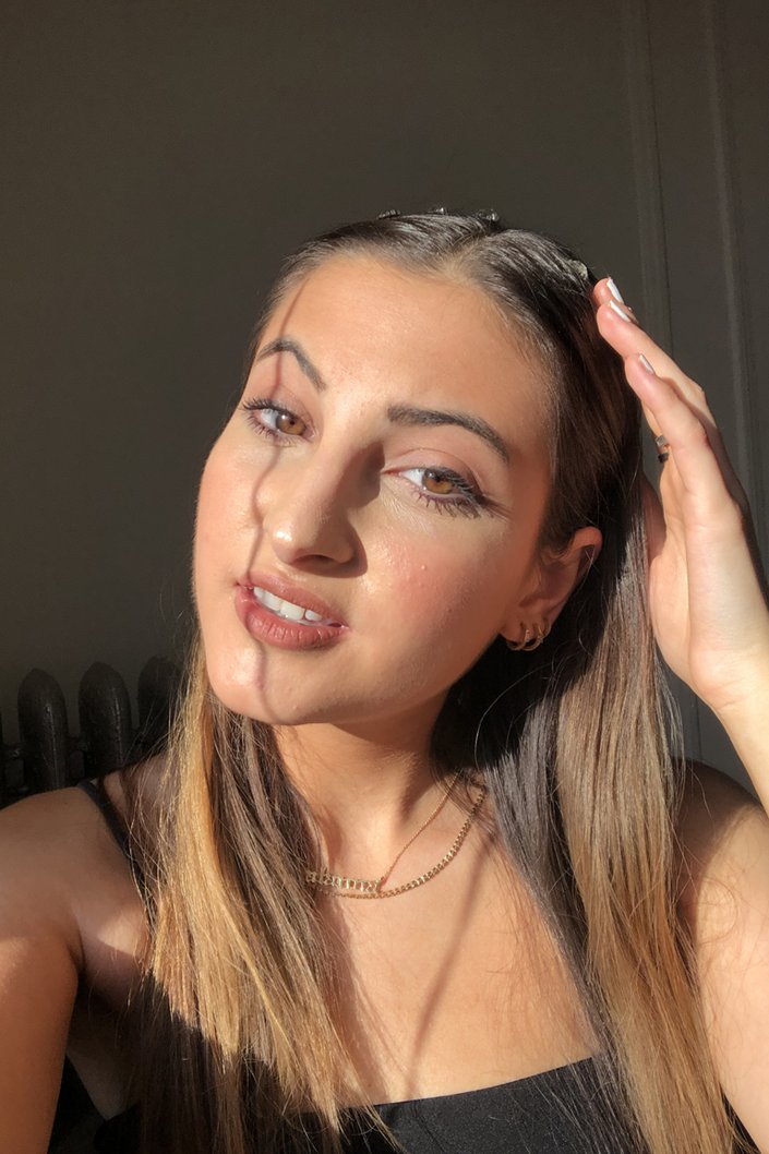 person wearing Maybelline New York Eye Studio Gel Liner