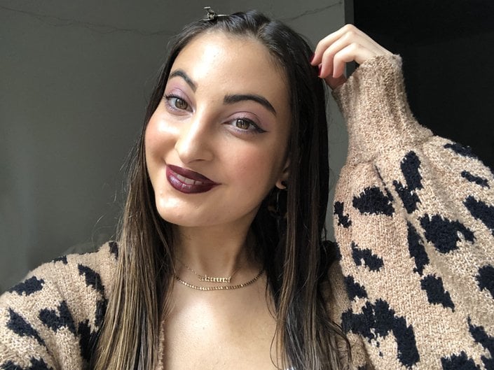berry-lipsticks-by-skin-tone