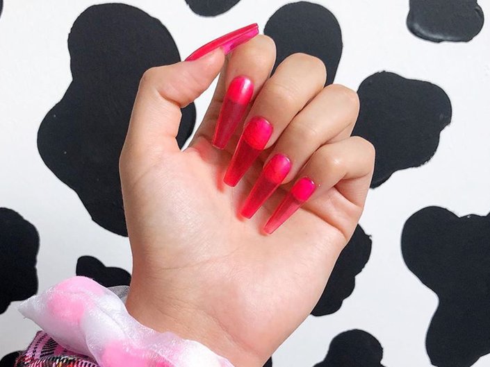 Expert DIY Advice For Adjusting Your Acrylics When They're A
