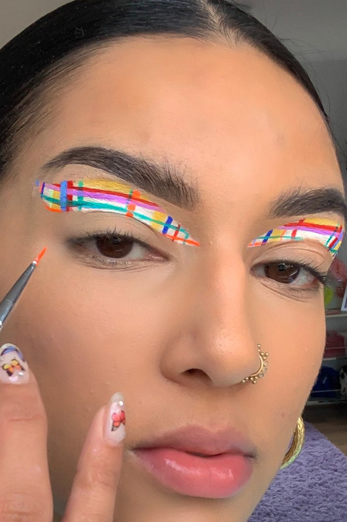 rainbow plaid eyeliner tutorial