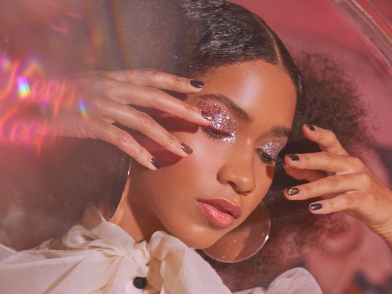 The Best Glitter Eyeshadow Tutorials To Try In Makeup Com