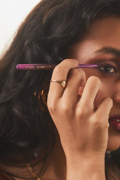 moody burgundy holiday eye makeup tutorial