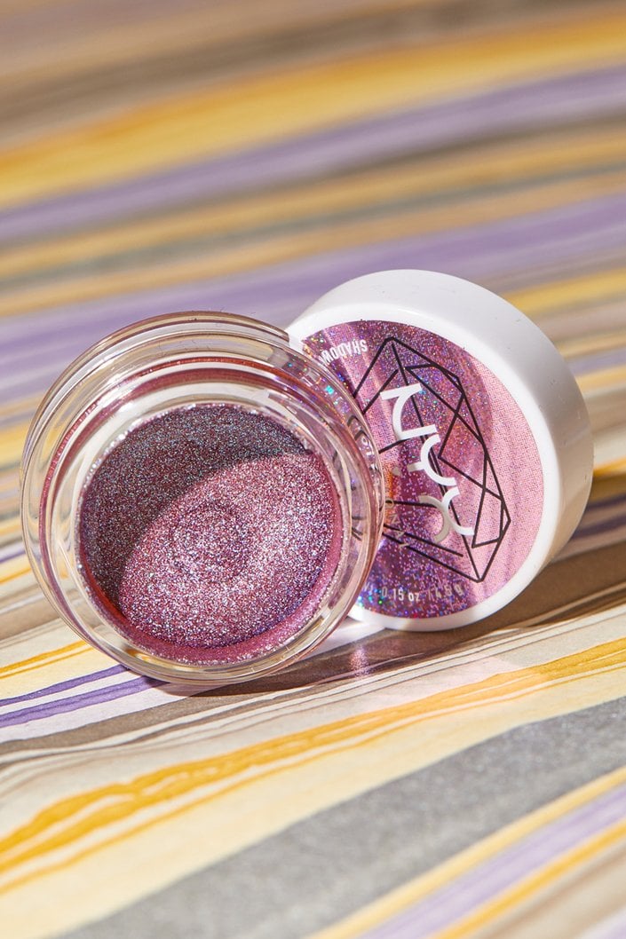 nyx professional makeup diamonds and ice jelly shadow
