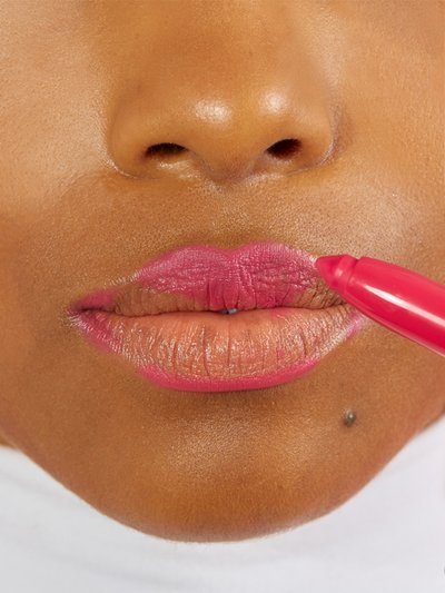 Try This Hack for a Perfect Cupid’s Bow Every Time
