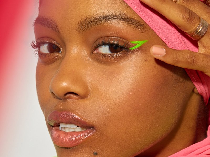 makeup tips, beauty tips and trends - Minimalist winged eyeliner