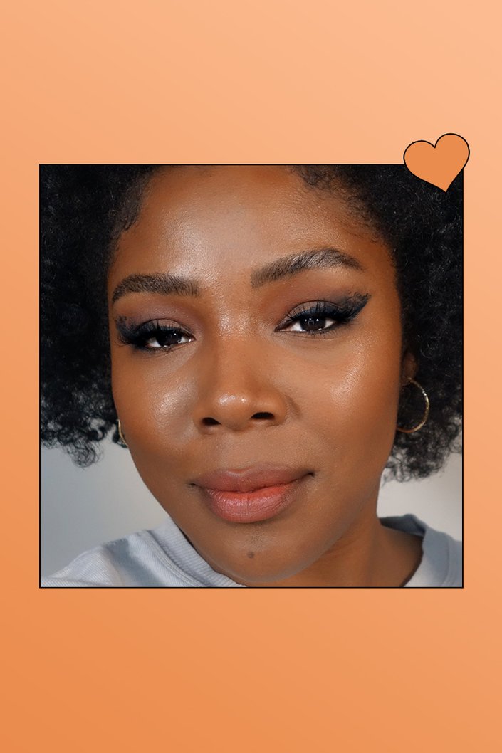 textured-graphic-eyeliner-wings-tutorial