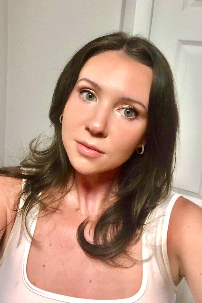 person wearing L’Oréal Paris True Match Lumi Bronze It Bronzer and EM Cosmetics So Soft Multi Face Play